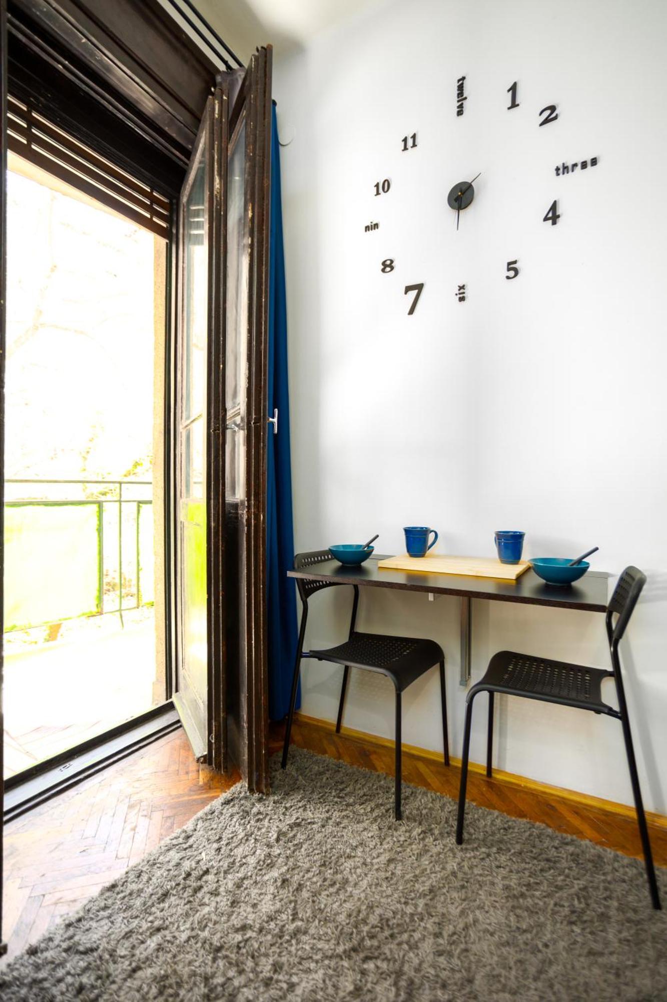 Apartment Newberry With Balcony Budapest